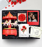 Atlı Karınca Müzik Kutusu & Kupa & Lotus Mum & Çerçeve Hediye Seti