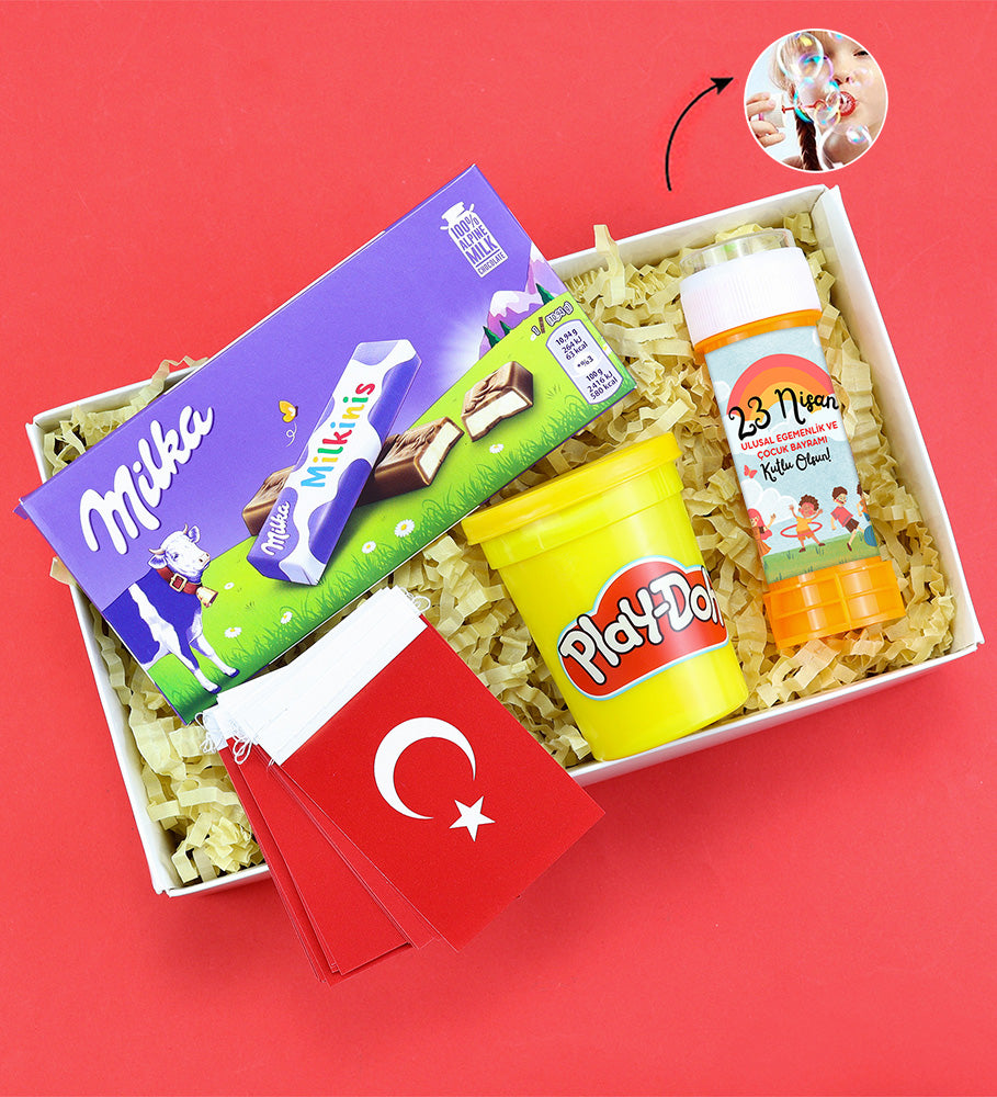 Köpük Baloncuk & Türk Bayrağı & Play - Doh Oyun Hamuru & Milka Çikolata 23 Nisan Hediye Seti