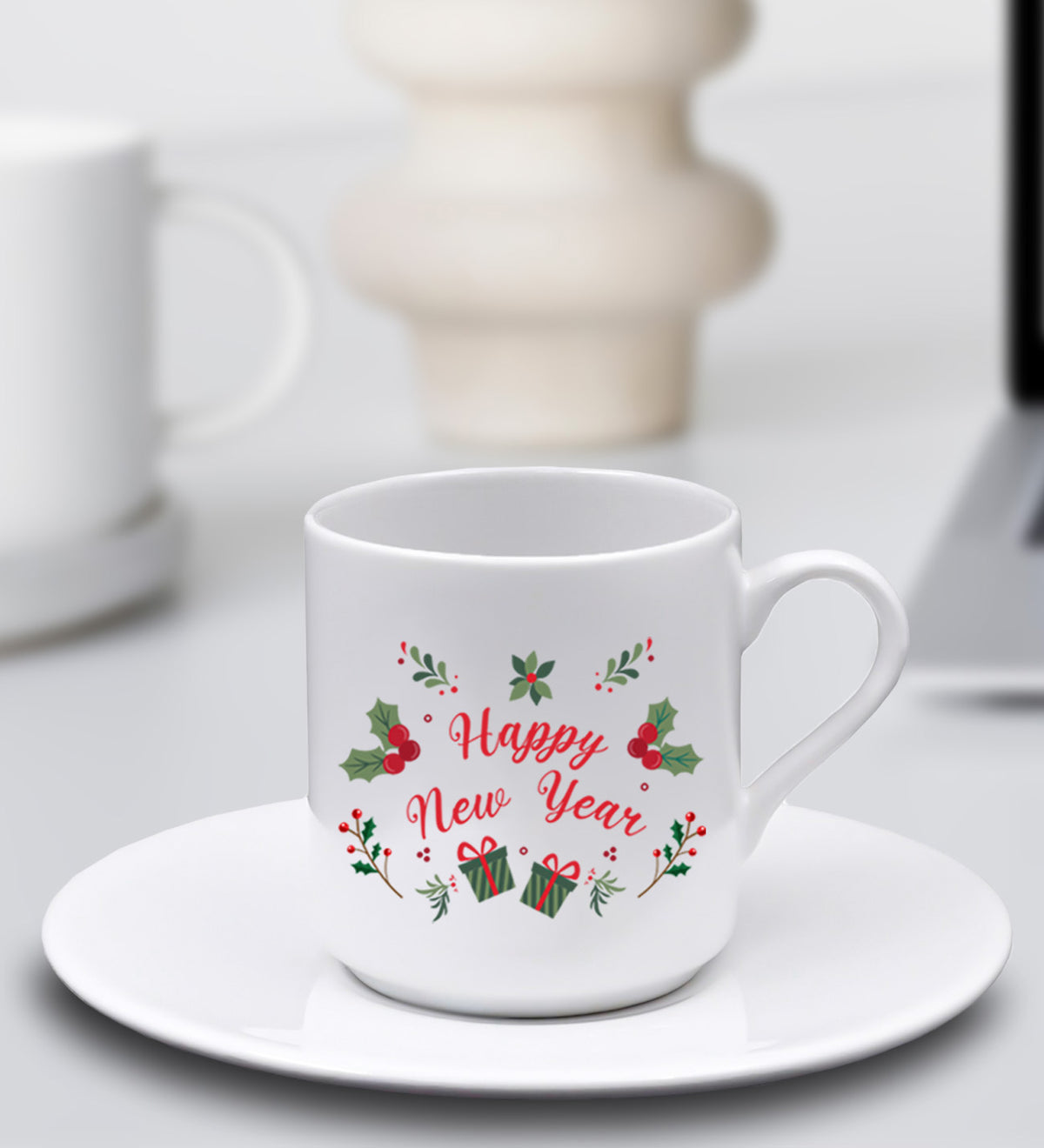 Happy New Year Kutusunda Tasarım Fincan & Lavi Çikolata & Mehmet Efendi Türk Kahvesi & Alçı Çam Ağacı Mum