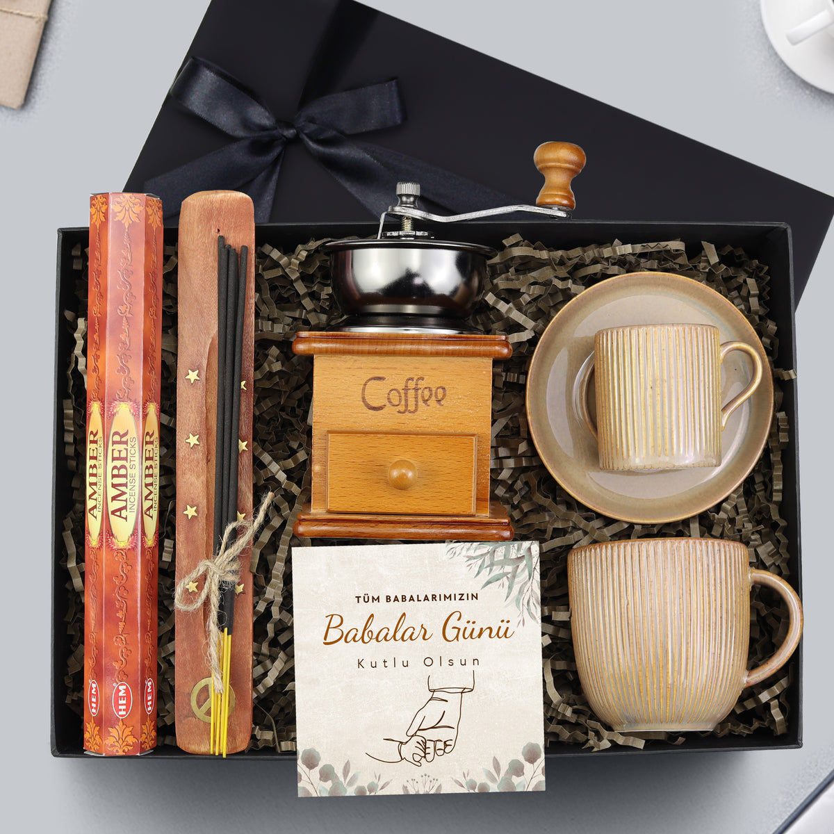 Kahve Öğütücü & Kahverengi Çizgili Porselen Kupa & Çizgili Fincan & Tütsü