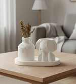 Dekoratif Standlı Alçı Kız ve Vazo Biblo