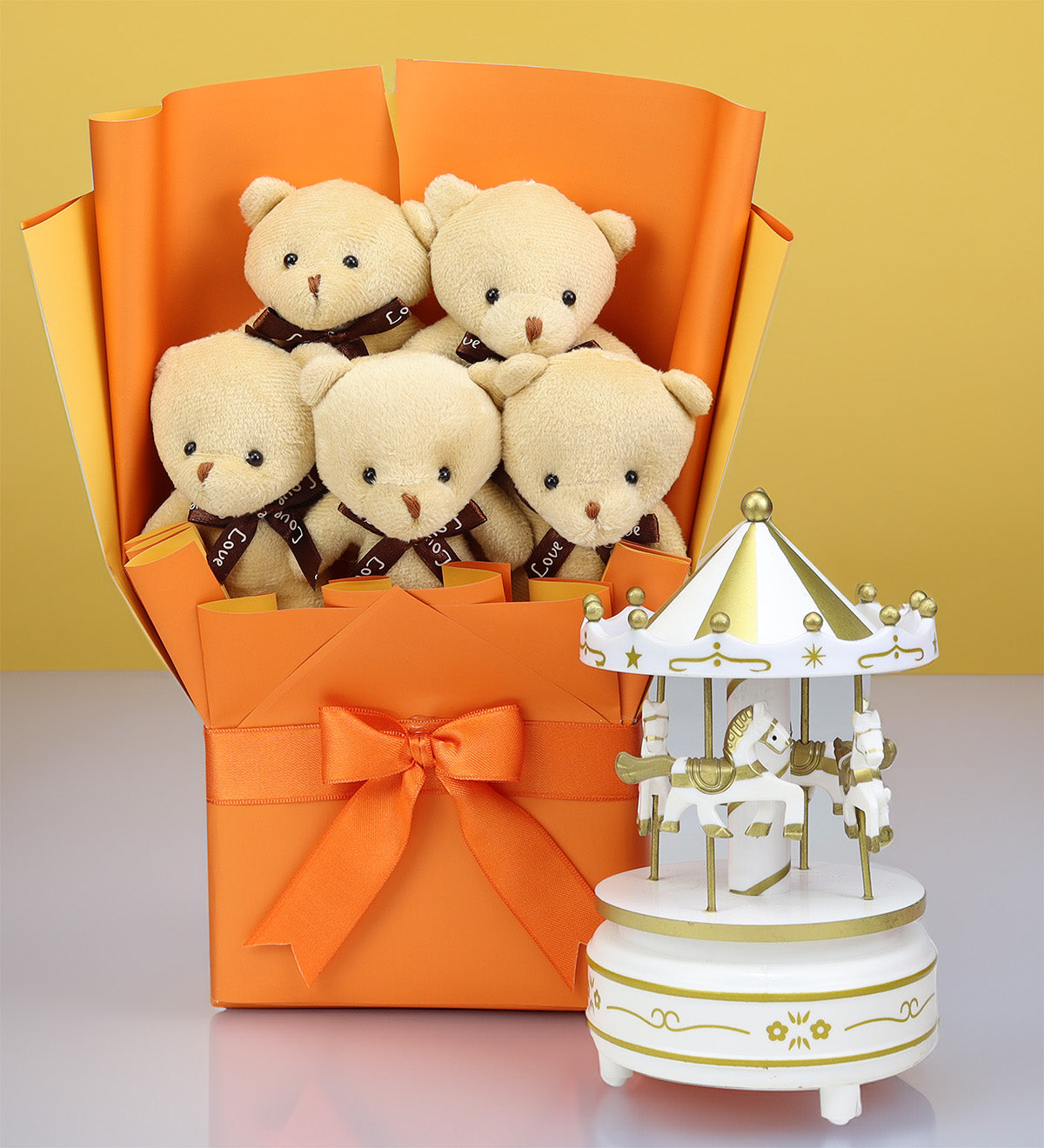Ayıcık Buketi & Atlı Karınca Müzik Kutusu Hediye Seti