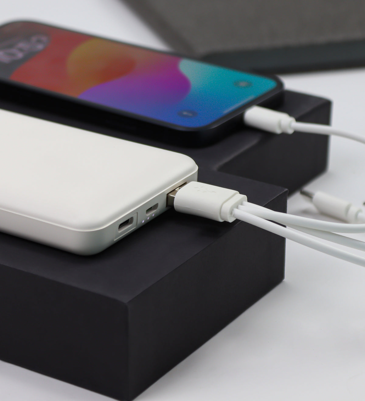 10.000 mAh Beyaz Powerbank