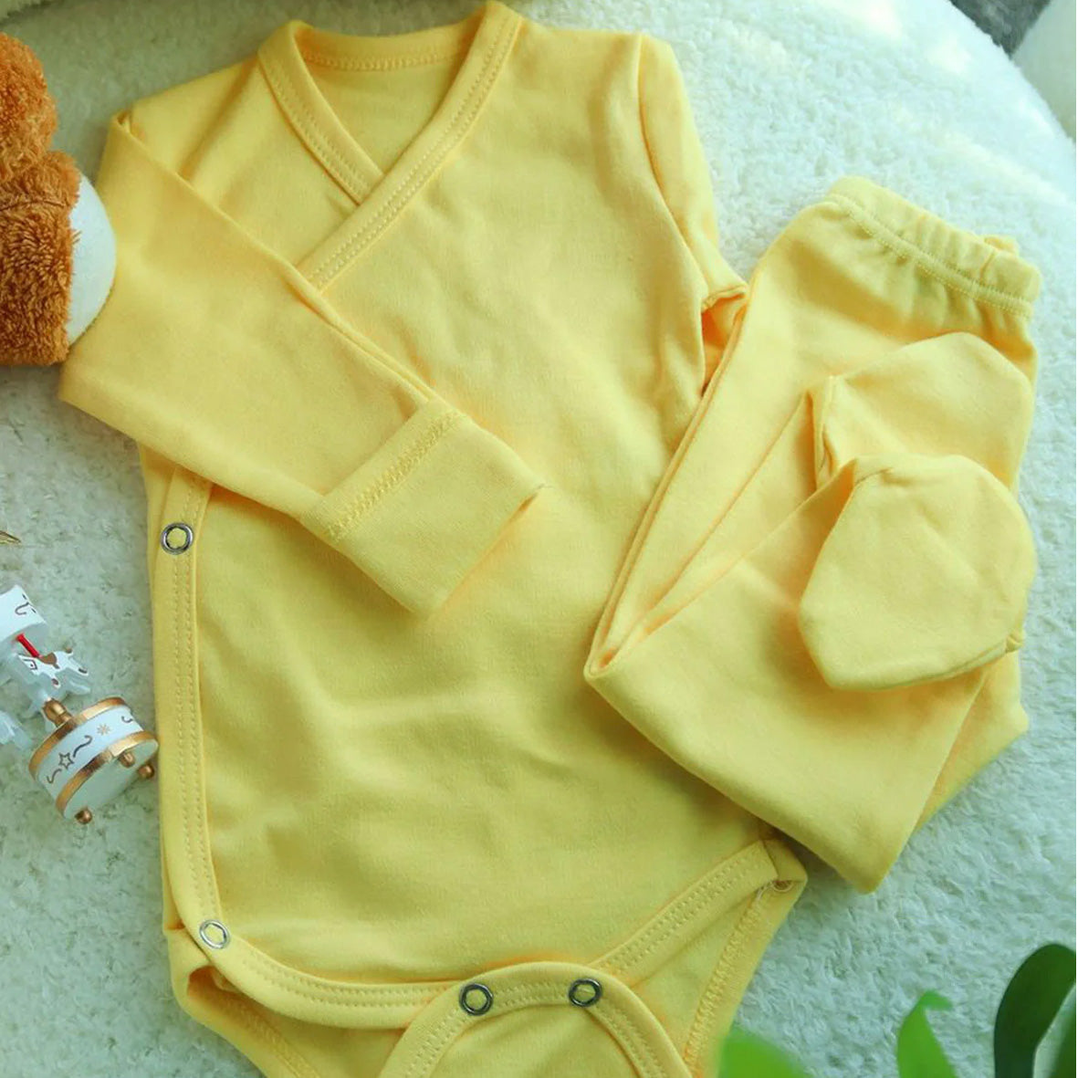 Eğitici Oyuncaklı Yenidoğan Hediye Seti