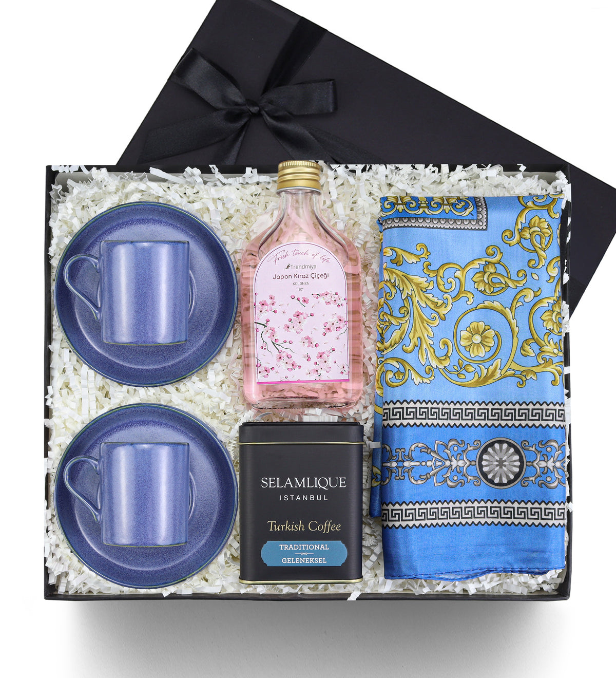 Versace Model Şal & 2'li Porselen Fincan & Selamlıque Türk Kahvesi & 200 ml Trendmiya Kolonya Hediye Seti