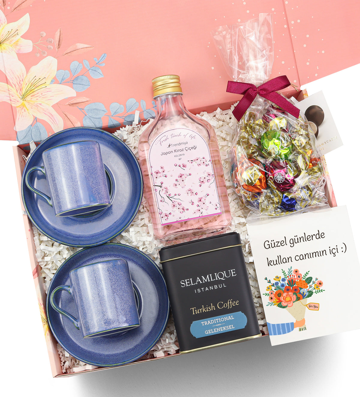 2'li Porselen Fincan & 200 ml Trendmiya Kolonya & Lavi Çikolata & Selamlıque Hediye Seti