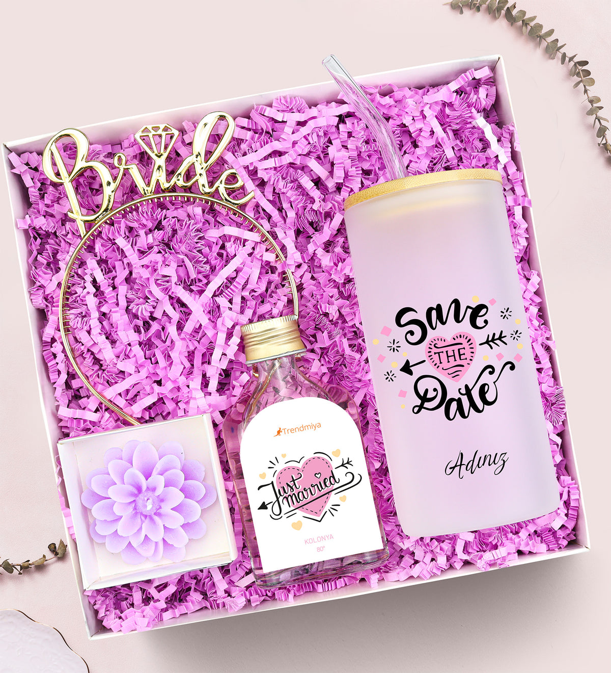 Kişiye Özel Cam Bardak & Bride Taç & Kolonya & Lotus Mum Bride Hediye Seti