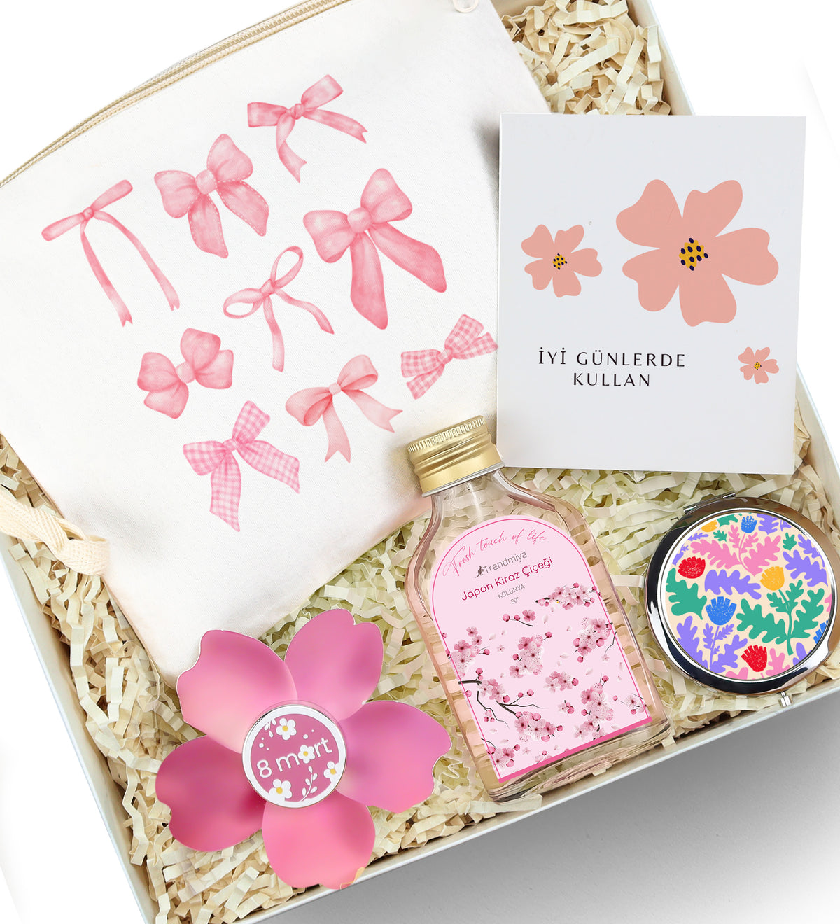 Pembe Severler İçin Hediye Seti