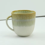 Bitki Çayı & Porselen Kupa & Bademli Kurabiye Hediye Seti