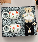 Kişiye Özel Papatya Kolye & 2'li El Yapımı Kupa & Ayıcık Anahtarlık Hediye Seti