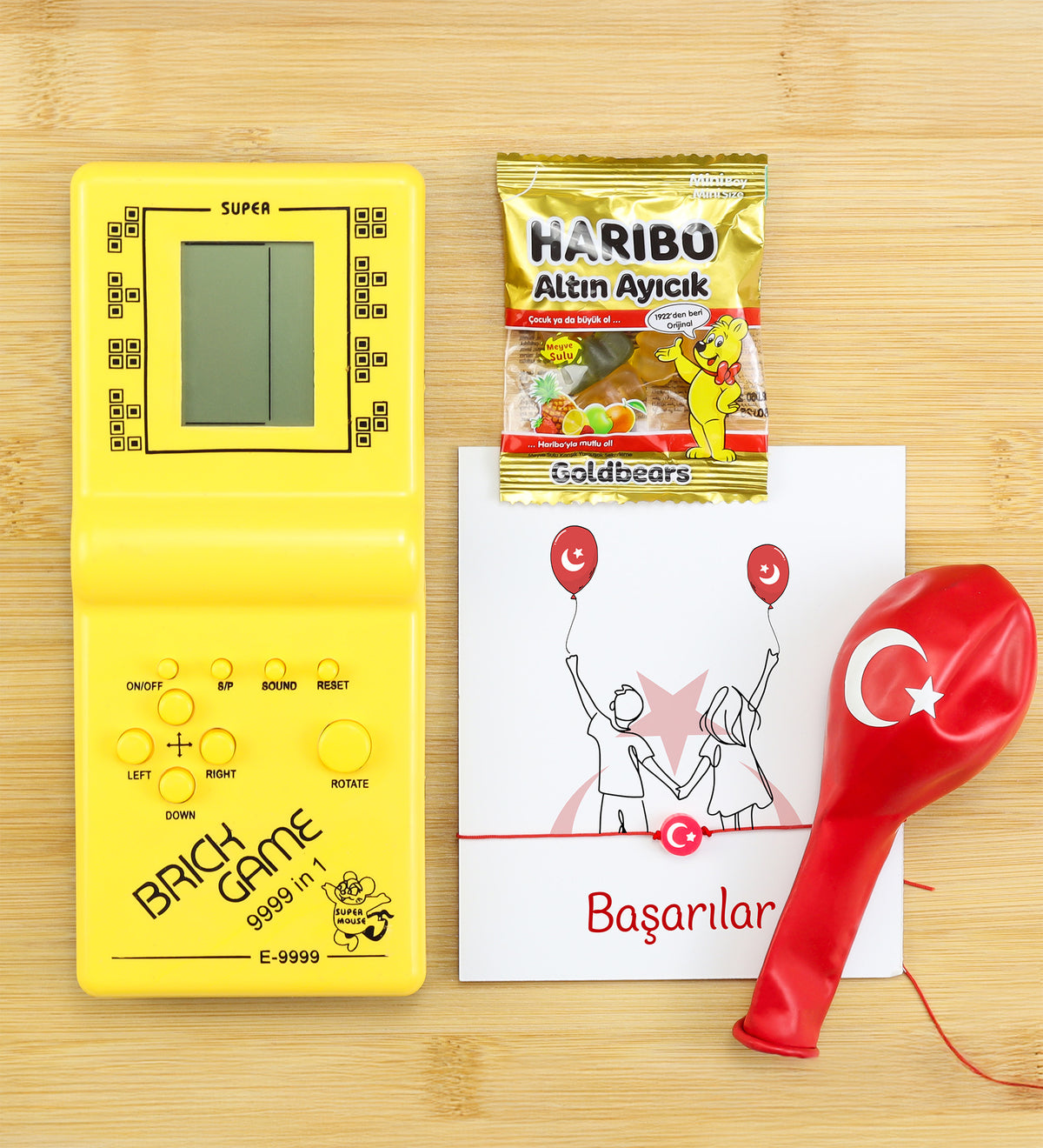 El Atarisi & Haribo & Balon & Türk Bayrağı Bileklik Mini Hediye Seti