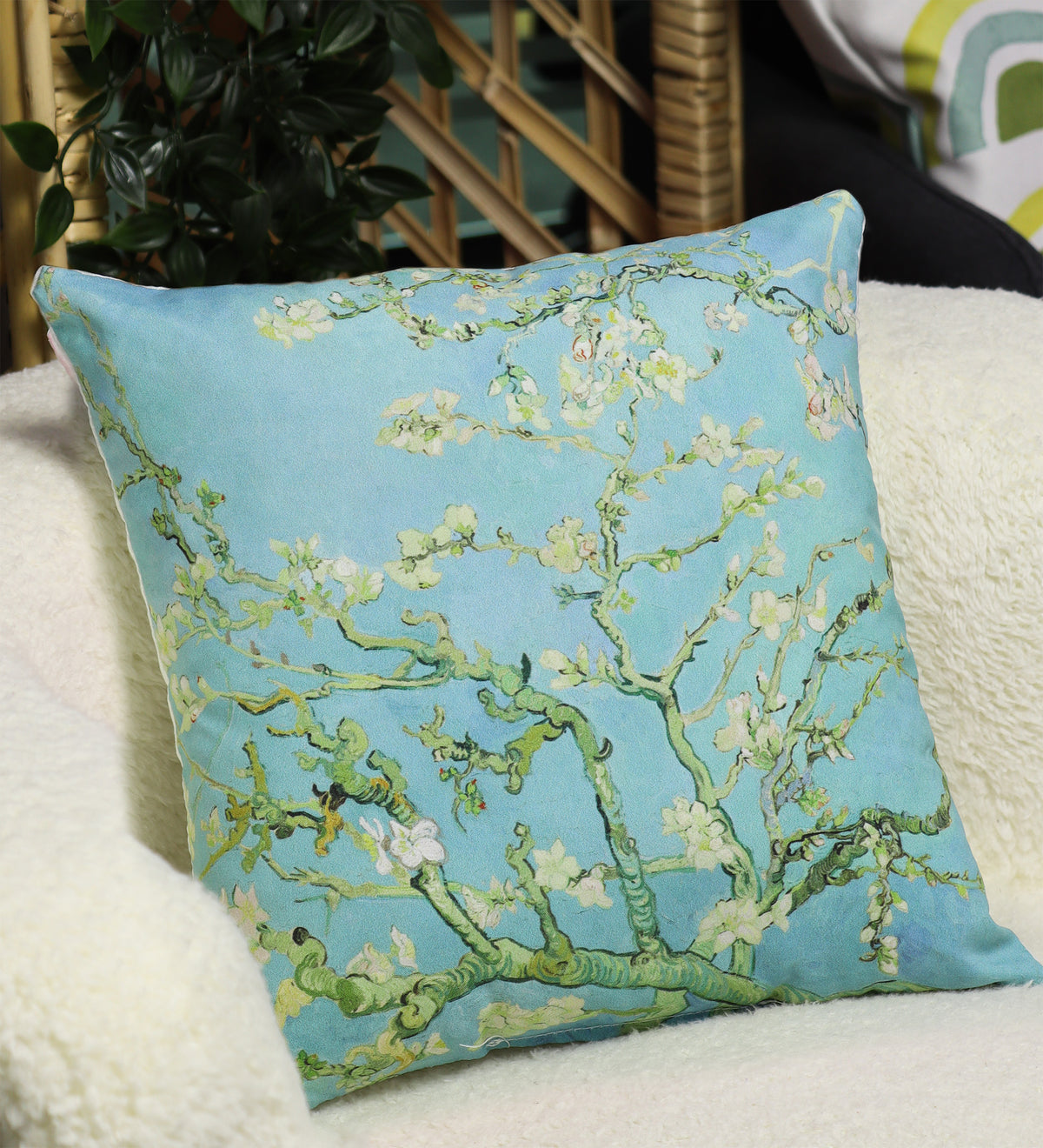Van Gogh / Çiçek Açan Badem Ağacı Yastık