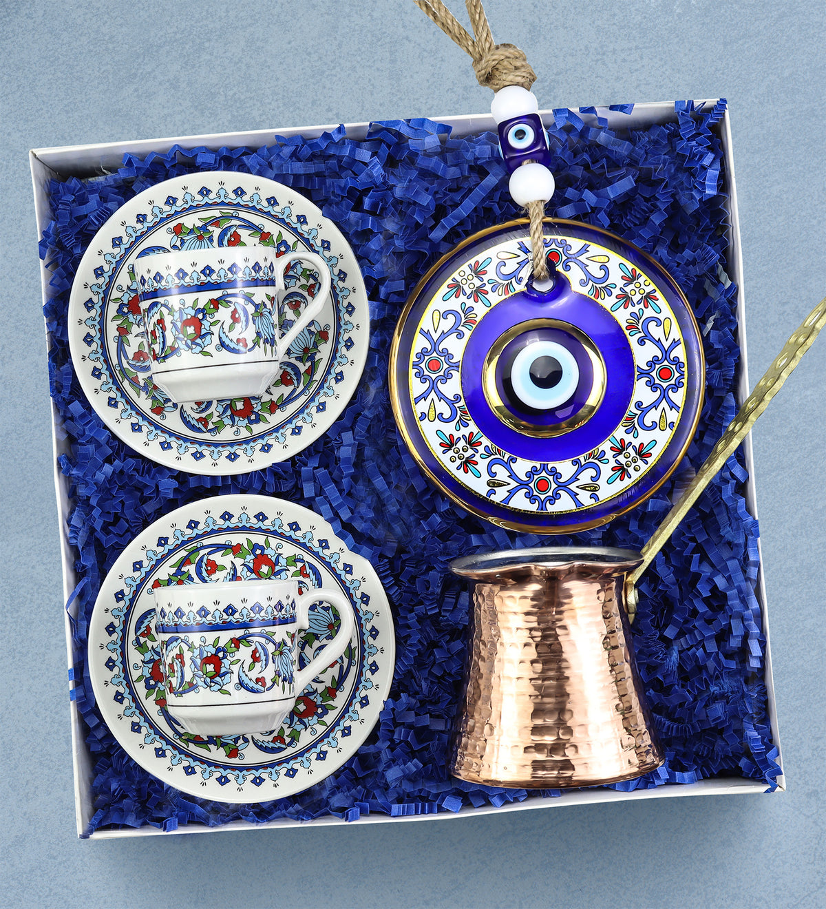 Geleneksel Motifli Türk Kahvesi Fincanı & Bakır Cezve & Çini Desen Duvar Süsü Hediye Seti