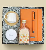Kişiye Özel Defter & Kalem & Porselen Fincan & Mum & Kolonya Hediye Seti