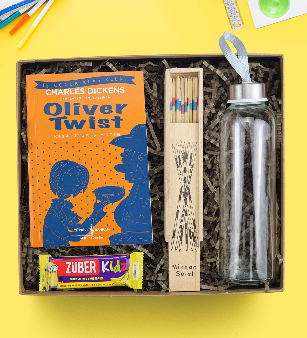 Oliver Twist Kitabı & Mikado Spiel Oyun Çubukları & Matara & Züber Kidz Hediye Seti