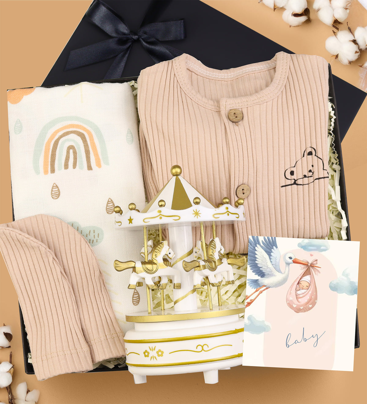 Bebek Takımı & Müslin Örtü & Atlıkarınca Premium Yenidoğan Hediye Seti