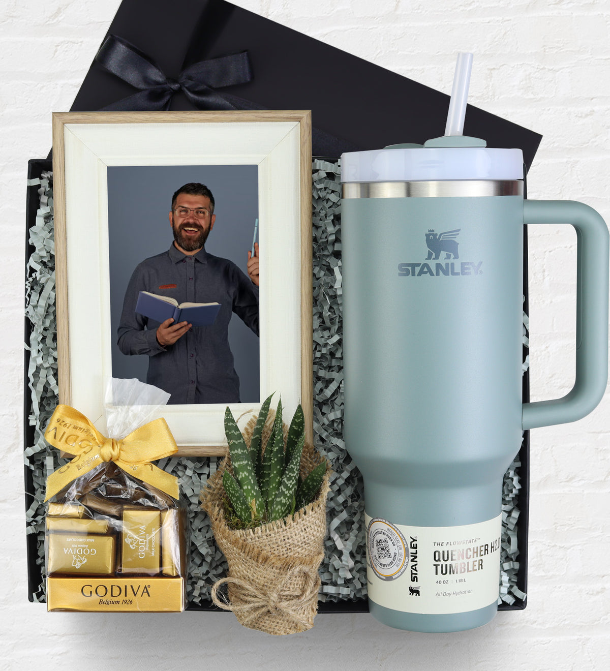 Stanley Termos & Godiva & Canlı Çiçek & Çerçeve Premium Hediye Seti