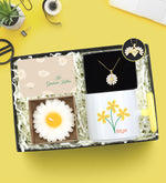 Kişiye Özel T kupa & Papatya Kolye ve Mum Hediye Seti