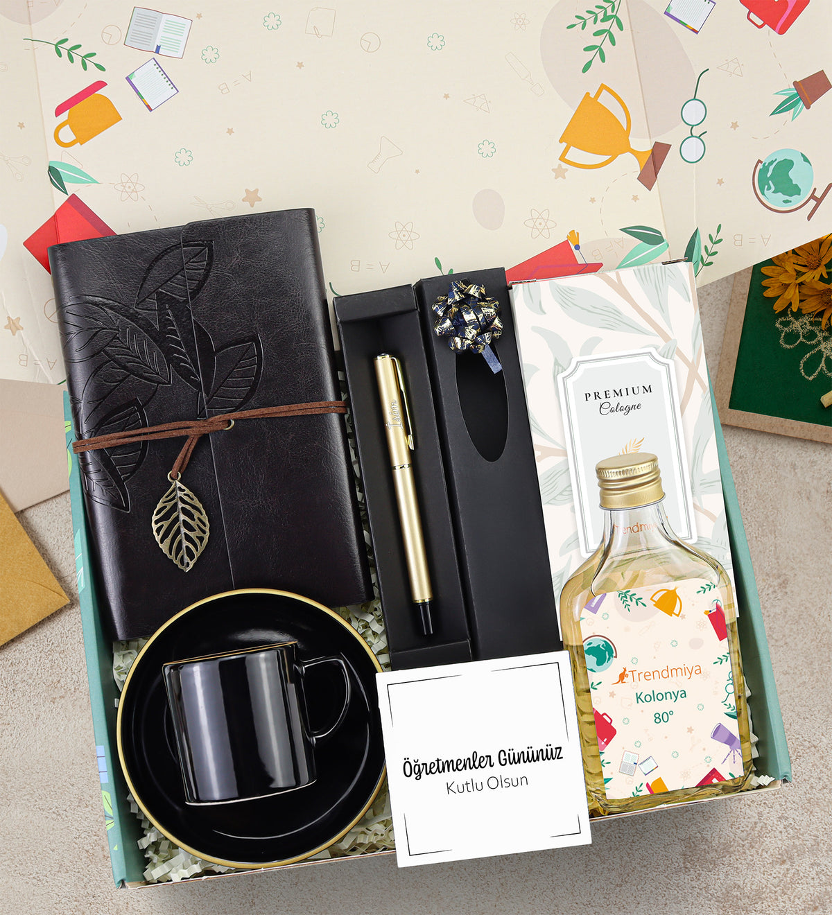 Anı Defteri & Gold Roller Kalem & Kolonya & Gold Detay Fincan Hediye Seti
