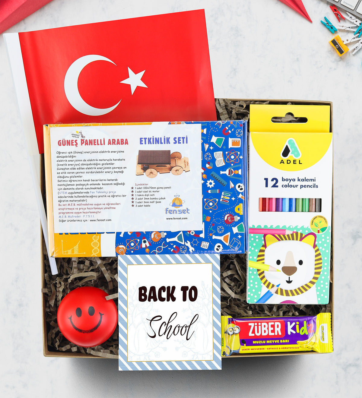 Fenset & Adel Kuru Boya & Bayrak & Stres Topu & Züber Kidz Hediye Seti