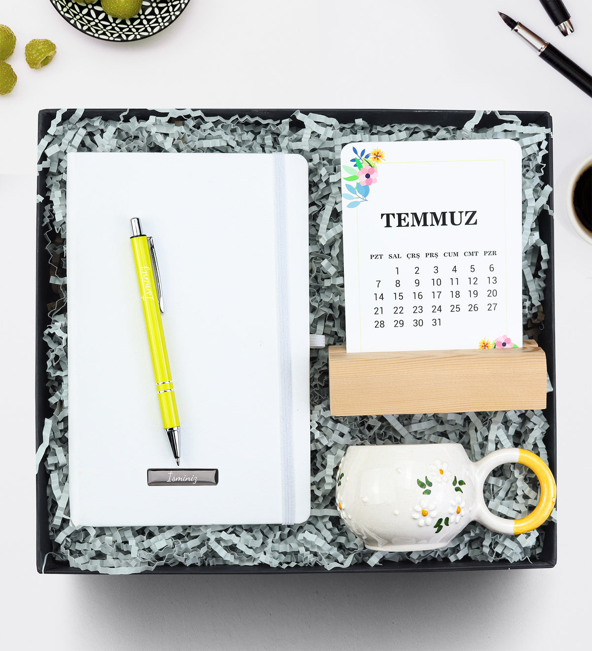 Defter & Kalem & El Yapımı Kupa & Takvim Hediye Seti