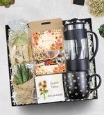 Bitki Çayı & Kar Tanesi Kupa & French Press & Sukulent & Bademli Kurabiye Hediye Seti