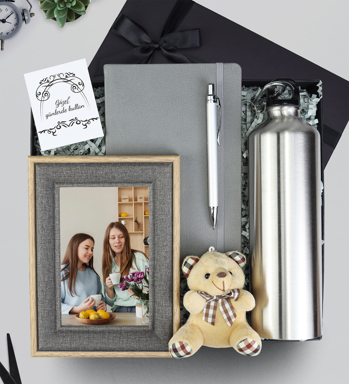 Dokulu Çerçeve & Çelik Matara & Gri Defter & Gümüş Renk Tükenmez Kalem & Ayıcık Anahtarlık Hediye Seti