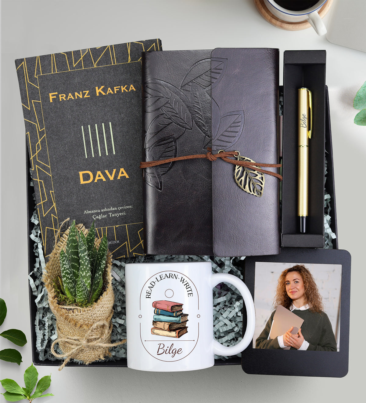 Anı Defteri & Dava Kitabı & Gold Roller Kalem & Çerçeve & Kupa & Sukulent Hediye Seti