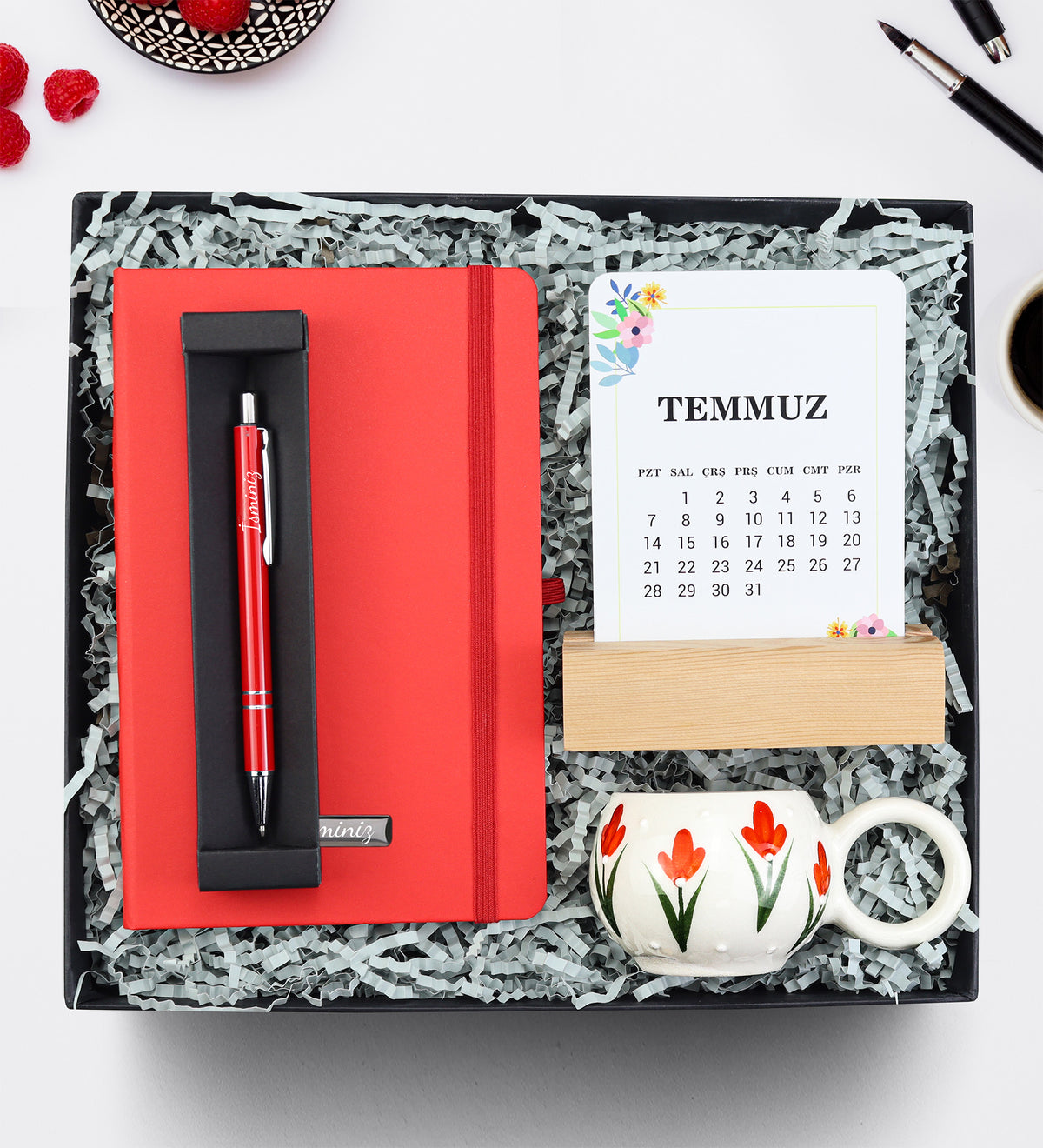 Defter & Kalem & El Yapımı Kupa & Takvim Hediye Seti