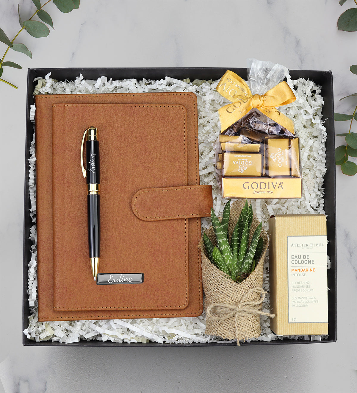 Defter Kalem Çikolata Kolonya Çiçek Hediye Seti