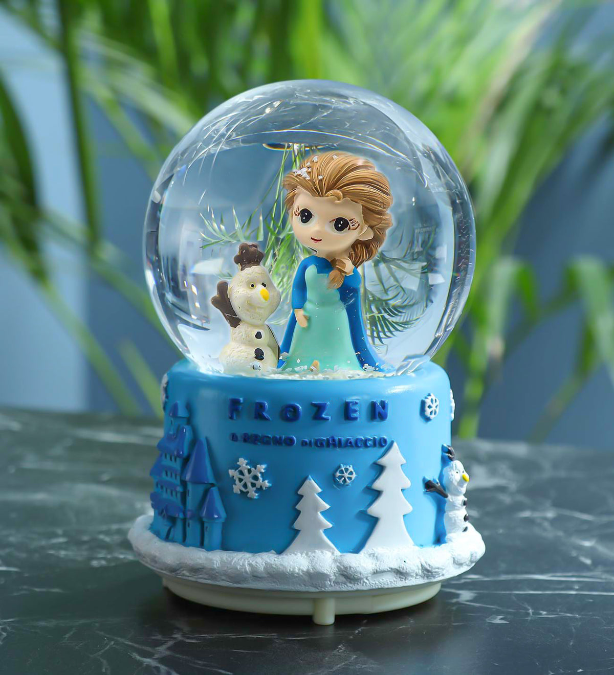 Işıklı Müzikli Frozen Kar Küresi