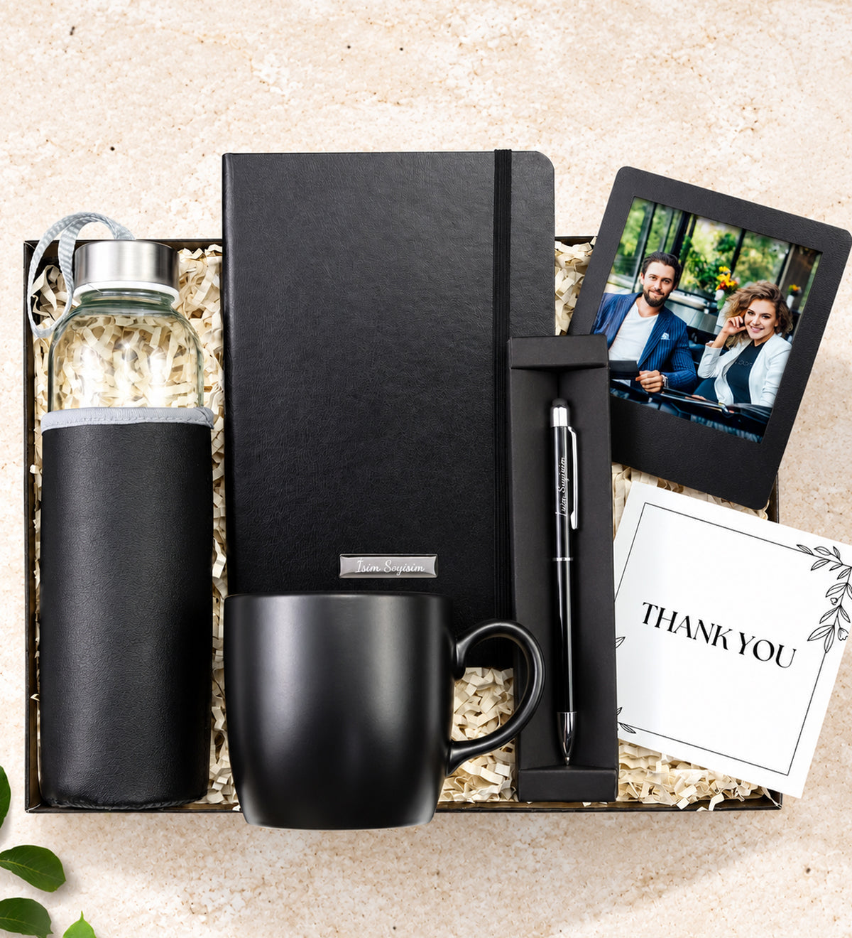 Kişiye Özel Siyah Defter & Siyah Touchpen & Siyah Kupa & Deri Kılıflı 500 Ml Cam Matara & İnstagram Çerçeve Hediye Seti