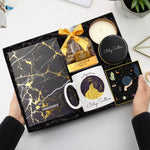 Kişiye Özel Kupa & Mermer Desen Defter & Siyah Metal Kutulu Mum & Godiva Napoliten Çikolata Hediye Seti