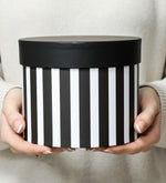 Sevgililer Gününe Özel Kutusunda Ayıcık & Çerçeve & Kolye Hediye Seti