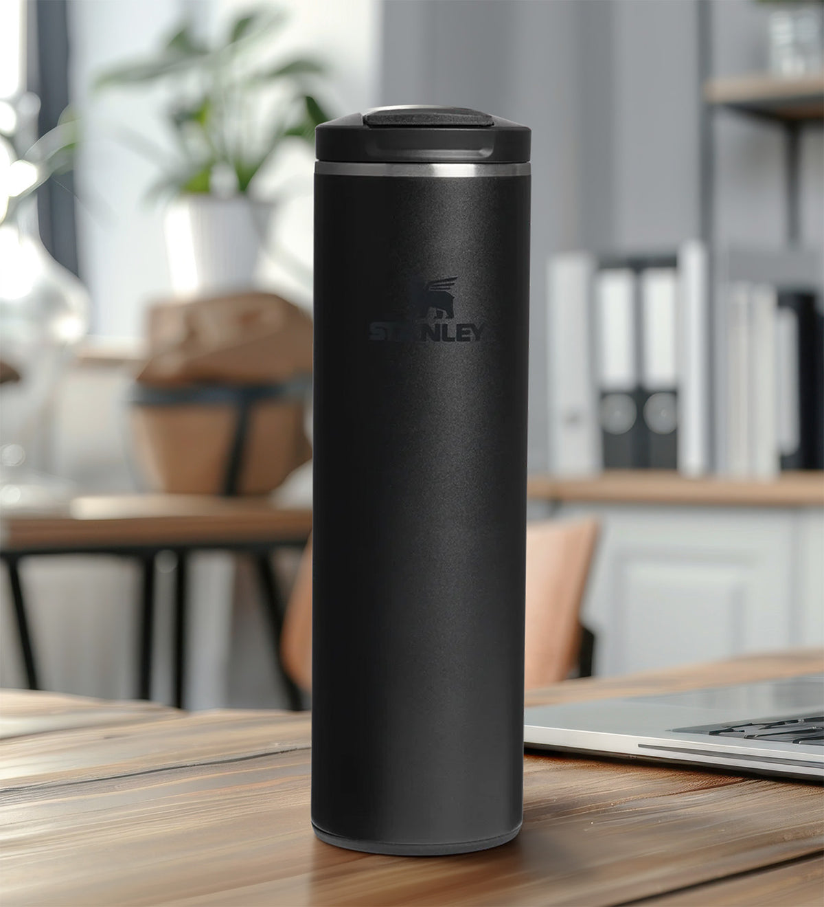 0,47 Stanley Termos & Defter & Siyah Touch Roller Kalem & Siyah Kupa Hediye Seti