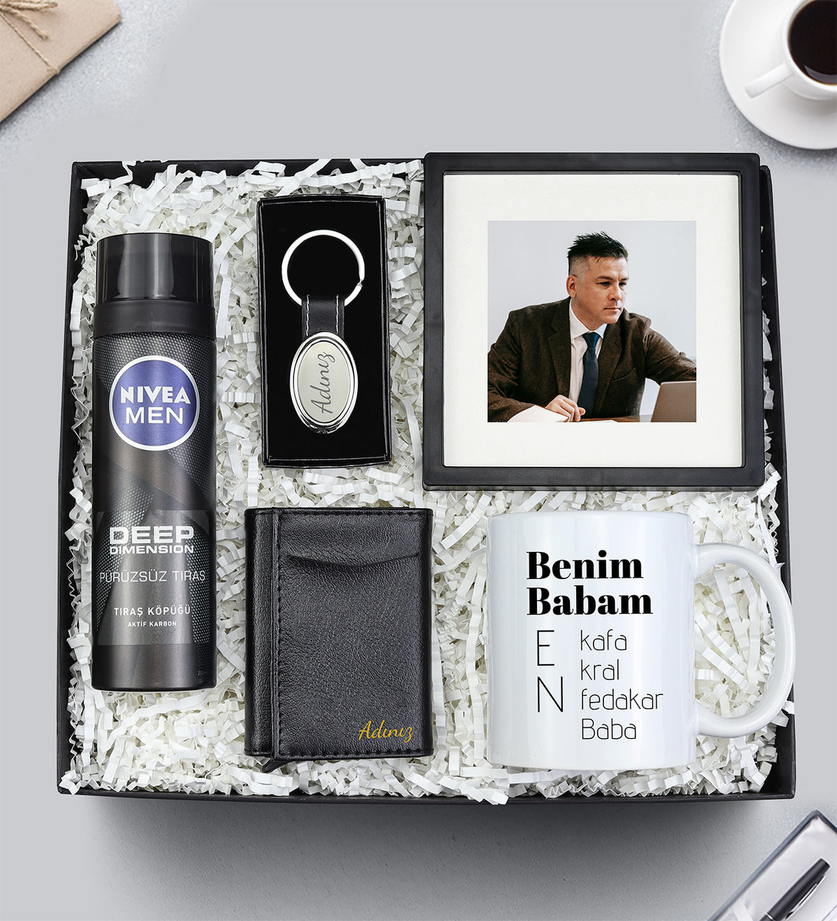 Paspartu Çerçeve & Nivea Men Tıraş Köpüğü & Anahtarlık & Mekanizmalı Kartlık & Babalar Günü Kupa Hediye Seti