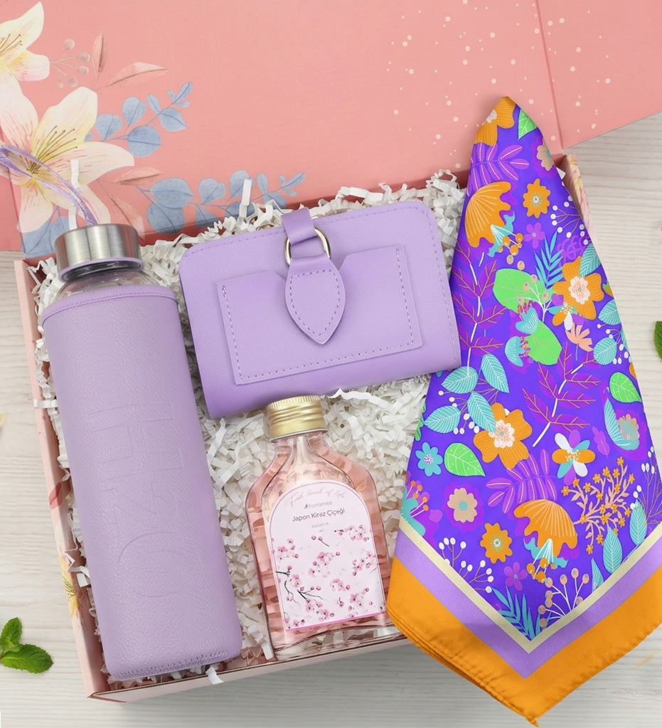 Deri Kılıflı Cam Matara & Mor Fular & Mor Yumuşak Deri Cüzdan & 100 ml Trendmiya Kolonya Hediye Seti