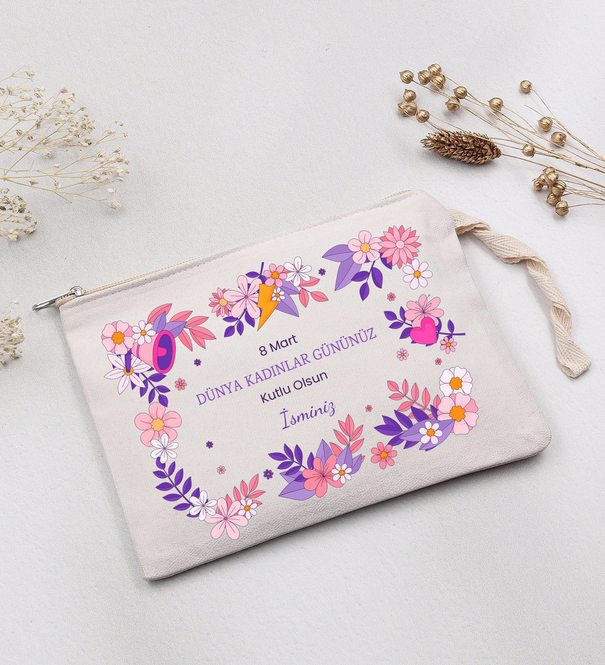 Kurutulmuş Çiçek Buketi & Baskılı Ham Bez Çanta & Eyüp Sabri Tuncer Vücut Spreyi & Eyüp Sabri Tuncer El ve Vücut Kremi & Thalia Sabun