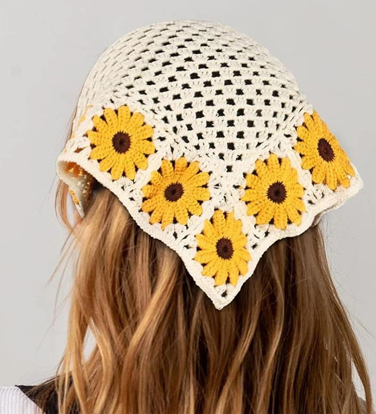 Çiçekli Üçgen Bandana