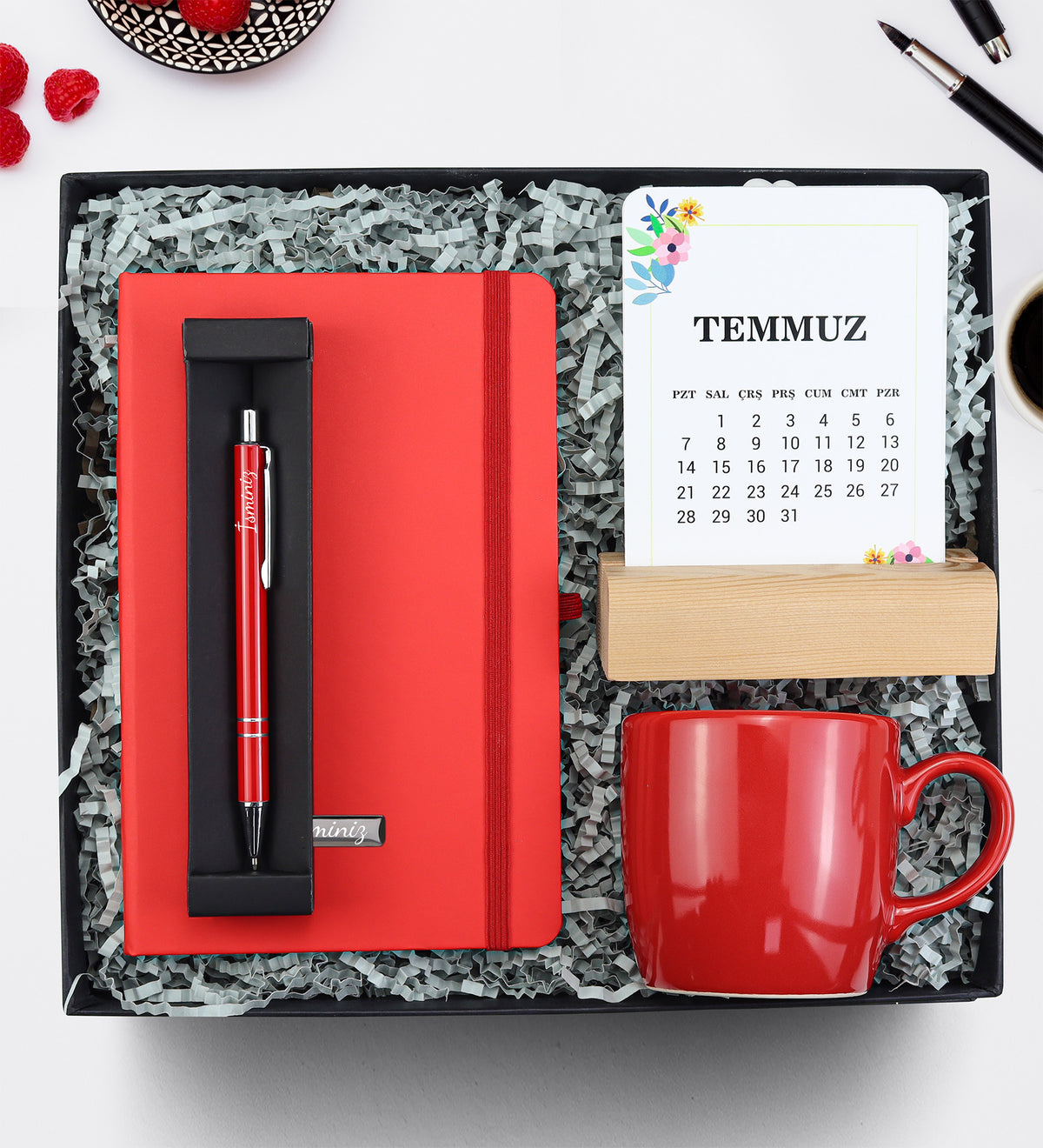Defter & Kalem & Kupa & Takvim Hediye Seti
