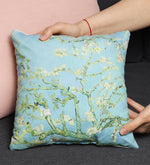 Van Gogh Yastık & Beyaz Defter & Ikigai & Mum & Kupa Hediye Seti