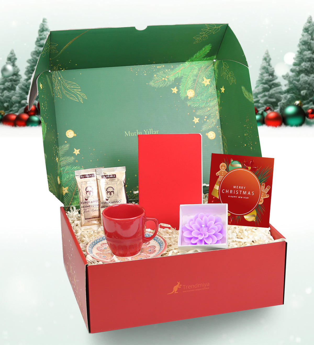 Yılbaşına Özel Kutusunda Kırmızı Türk Kahvesi Fincanı & 2'li Tek İçimlik Mehmet Efendi Türk Kahvesi & Dikişli Mini Not Defteri & Lotus Mum