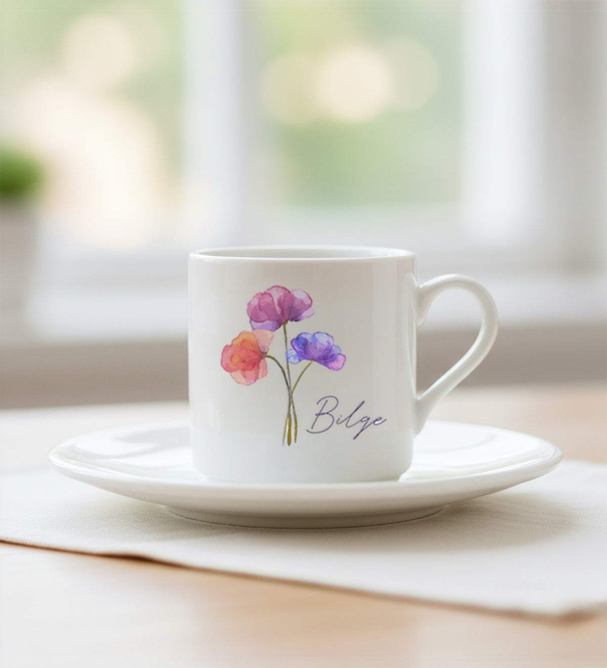 Mor Çiçek Baskılı Fincan