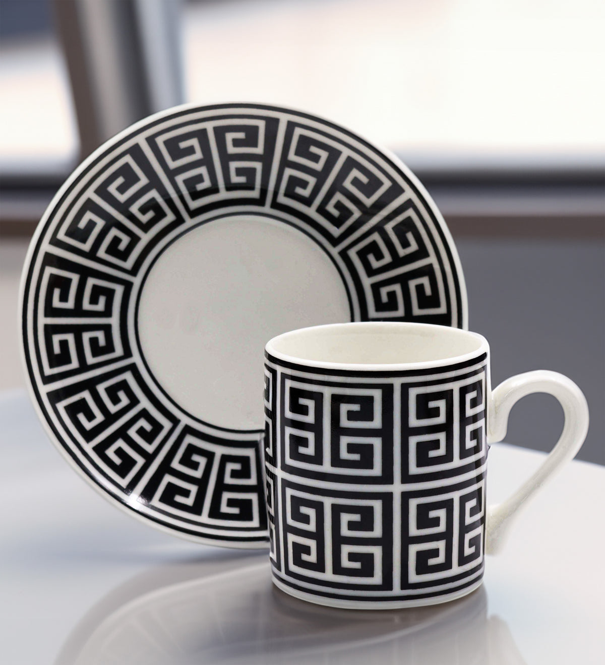 2'li Siyah Beyaz Fincan & Selamlıque Türk Kahvesi & Rakle Mum & Zebra Fular