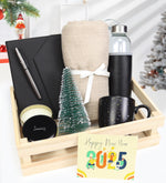 Ahşap Kasada Roller Kalem & Defter & Kutulu Mum & Kalın Şal & Su Matarası & Yıldız Kupa & Mini Çam Ağacı Hediye Seti