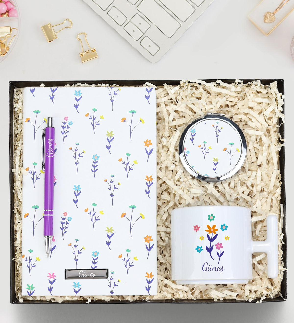 Tasarım Defter & Tükenmez Kalem & El Aynası & T Kupa Hediye Seti