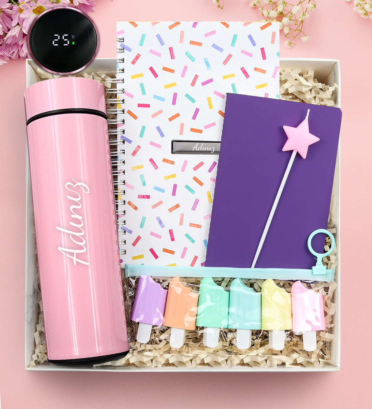 Kişiye Özel Pembe 500 ML Dereceli Termos & Konfeti Defter & Mor Dikişli Mini Not Defteri & Dondurma Fosforlu Kalem & Doğum Günü Yıldız Mum Hediye Seti