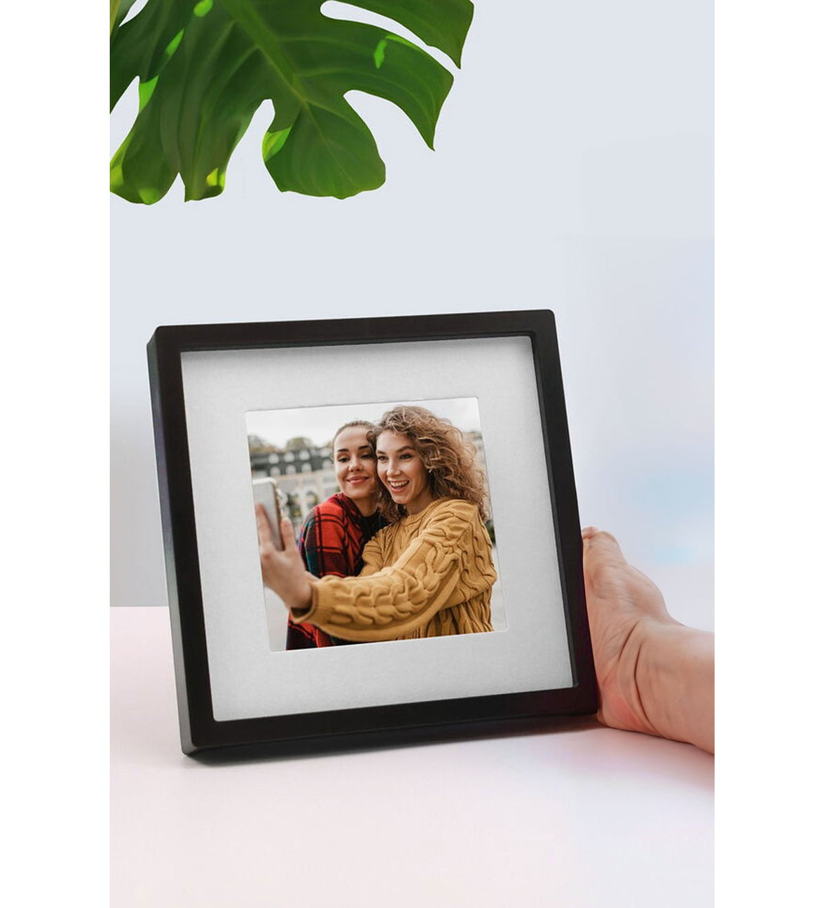 Kişiye Özel Siyah Metal Kutulu Mum &Borosilikat Çift Cidarlı 300 ml Cam Demlik Matara & Siyah Paspartulu Çerçeve & Siyah Kupa Hediye Seti