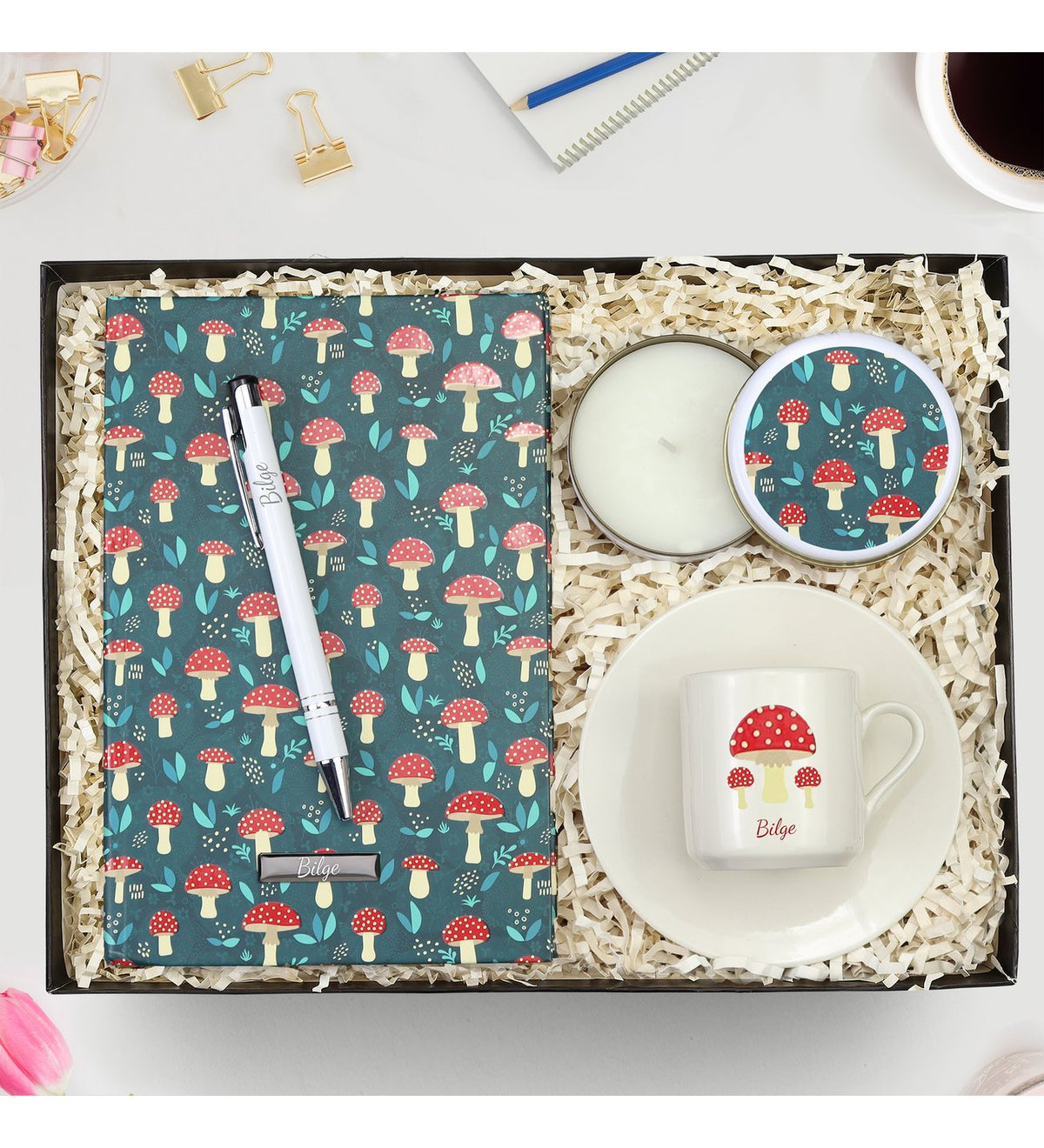 Kişiye Özel Tasarım Defter & Beyaz Metal Kutulu Mum & Fincan Hediye Seti