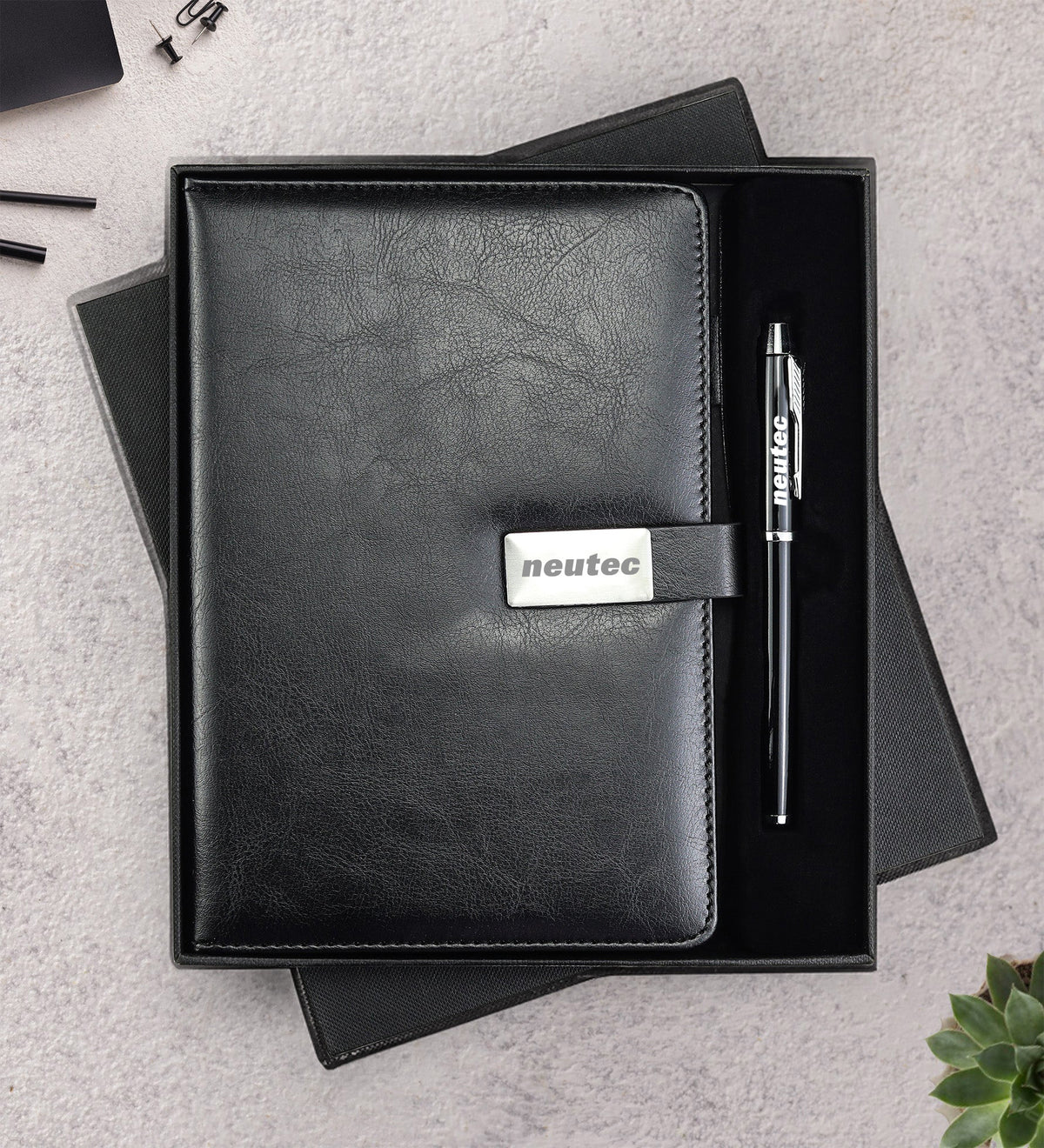 Siyah Kutulu Defter Kalem Seti